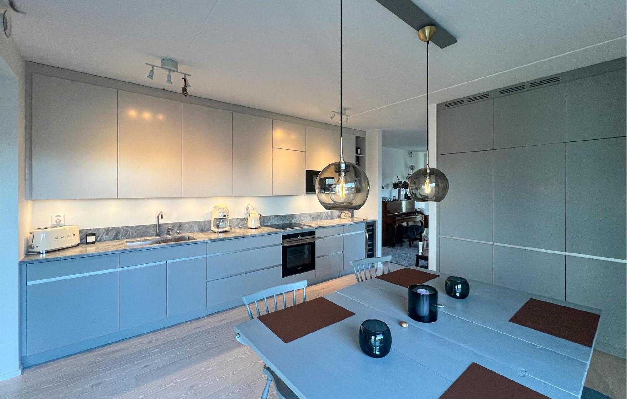 2 Bedroom Gorgeous Apartment In Стокгольм Экстерьер фото