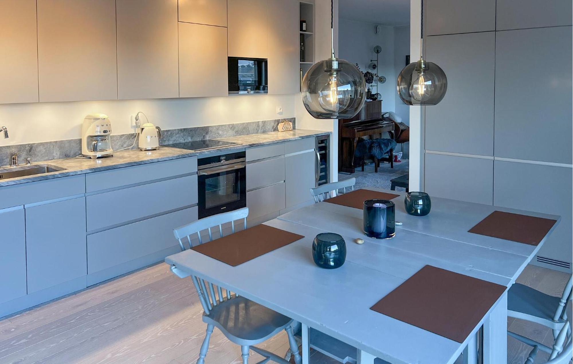 2 Bedroom Gorgeous Apartment In Стокгольм Экстерьер фото
